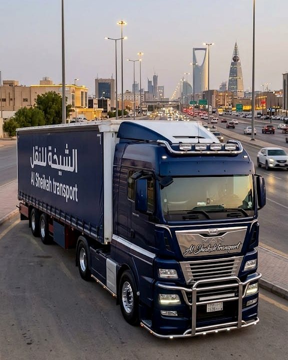 Sheikha Transport truck in Riyadh